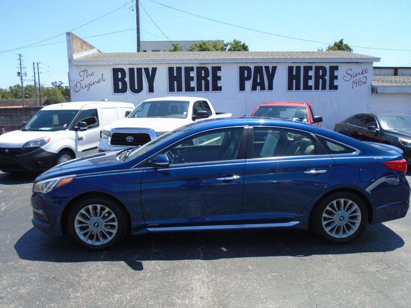 2015 Hyundai Sonata (5NPE34AF6FH) , located at 6112 N Florida Avenue, Tampa, FL, 33604, (888) 521-5131, 27.954929, -82.459534 - Photo#0